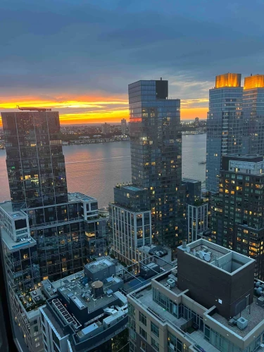 LuxuryStays NYC - Financial District