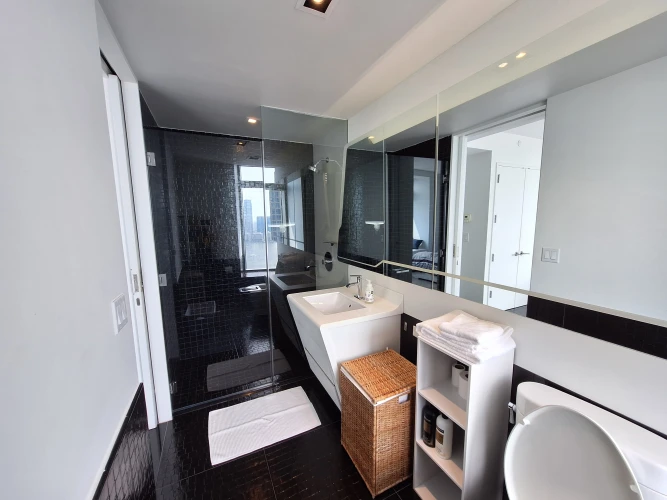 LuxuryStays NYC - Financial District