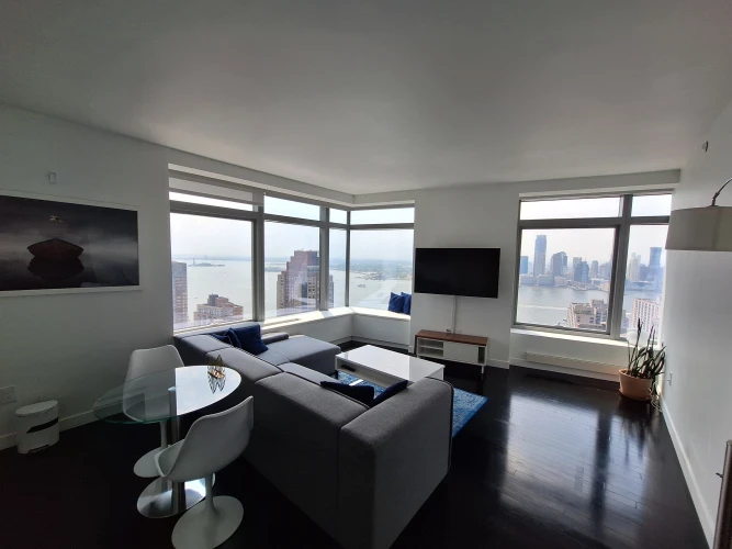 LuxuryStays NYC - Financial District