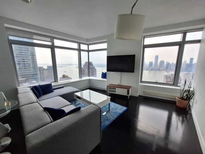 LuxuryStays NYC - Financial District