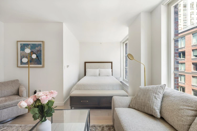 LuxuryStays NYC - Hells Kitchen