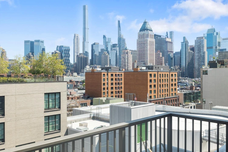LuxuryStays NYC - Hells Kitchen