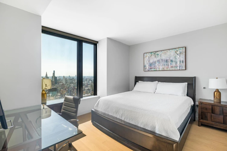 LuxuryStays NYC - Hudson Yards