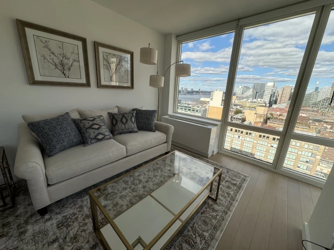 LuxuryStays NYC - Financial District