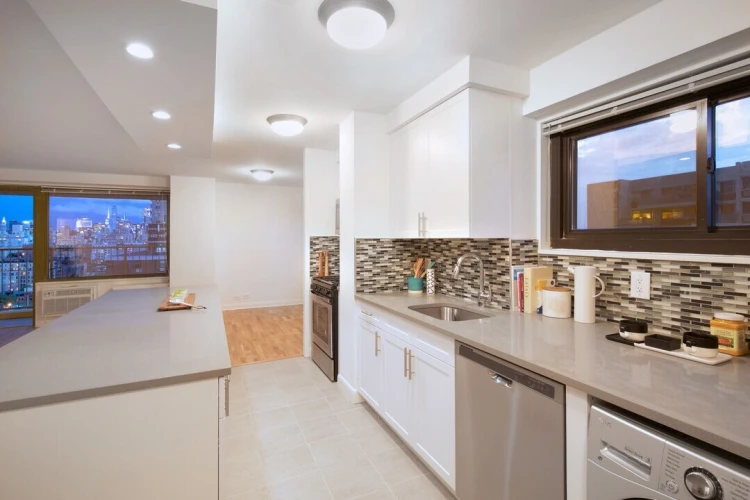 Marquis Apartments